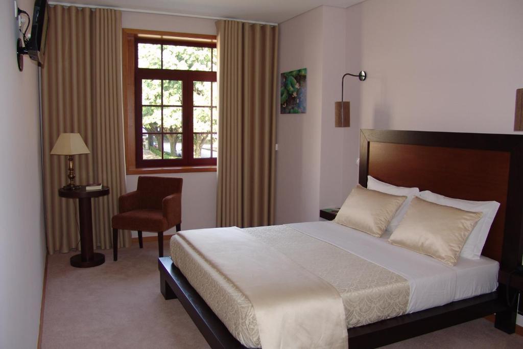 Santo Thyrso Hotel Santo Tirso Room photo